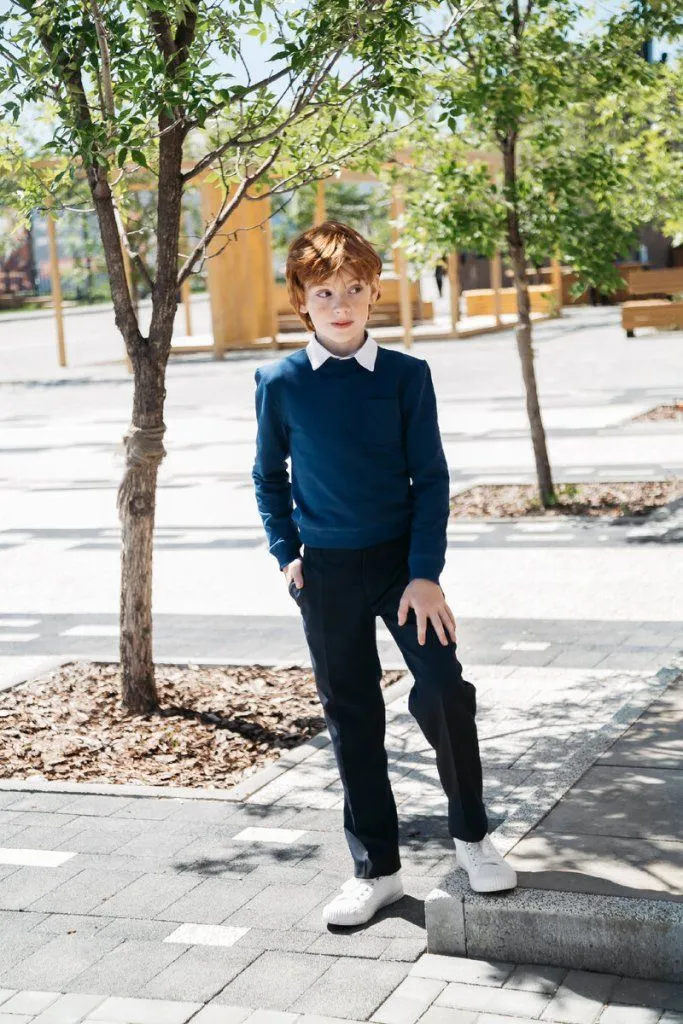 На фото: Толстовка детская SW21J004; Брюки TR21B002-312