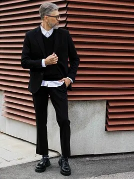 КОСТЮМ МУЖСКОЙ PEPLOS SU25145-R ЧЁРНЫЙ