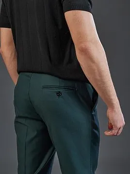 ТЁМНО-ЗЕЛЕНЫЙ КОСТЮМ PEPLOS SU26138-R