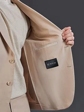 ЛЬНЯНОЙ КОСТЮМ С НАКЛАДНЫМИ КАРМАНАМИ PEPLOS SU26801-R БЕЖЕВЫЙ