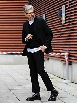 КОСТЮМ МУЖСКОЙ PEPLOS SU25145-R ЧЁРНЫЙ