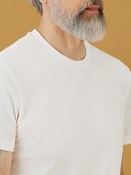 ФУТБОЛКА ИЗ ФАКТУРНОЙ ТКАНИ TSR26101-R БЕЛАЯ