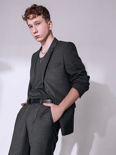img 1