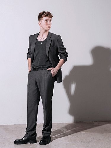img 0
