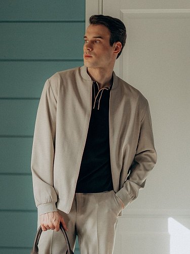 img 0
