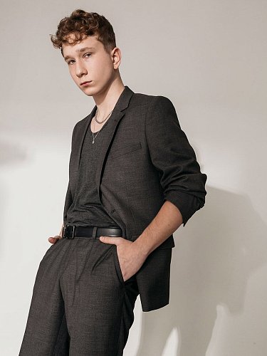 img 1